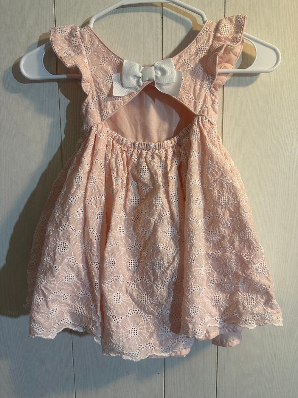 Catherine Malandrino Girls Pink Eyelet Dress Size 3T Bow Cutout Back Ruffle